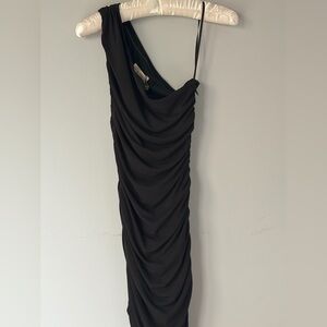 Alice and Olivia Black One-Shoulder Ruched Women’s Cocktail dress